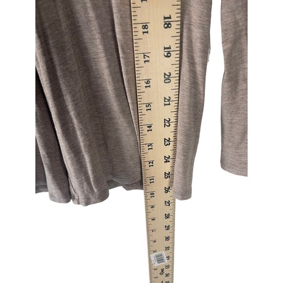 Soft Surroundings Women's Small Size Gray Lightweight V Neck Sweater - Picture 8 of 8